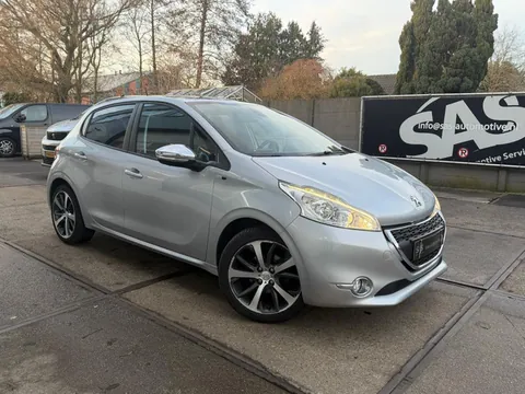 Peugeot 208, foto 1