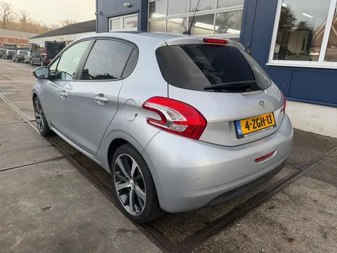 Peugeot 208, foto 4
