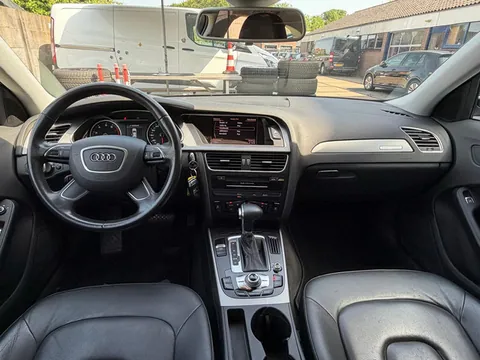 Audi A4, foto 12