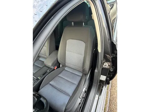 Volkswagen Passat, foto 14