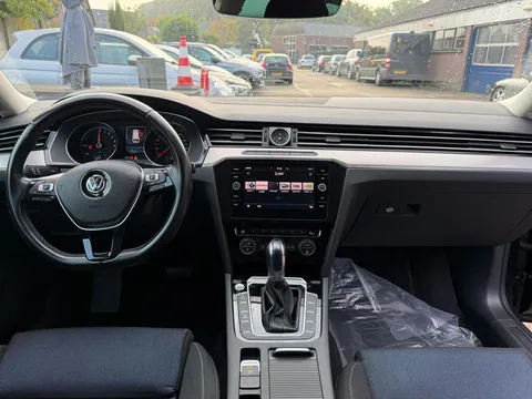Volkswagen Passat, foto 8