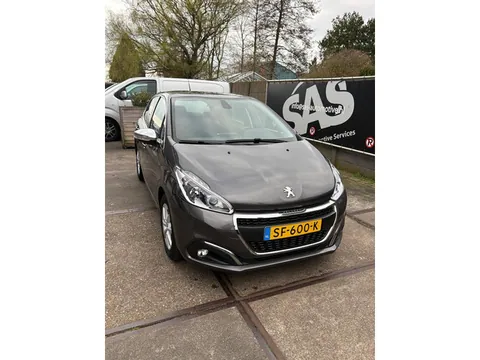 Peugeot 208, foto 2